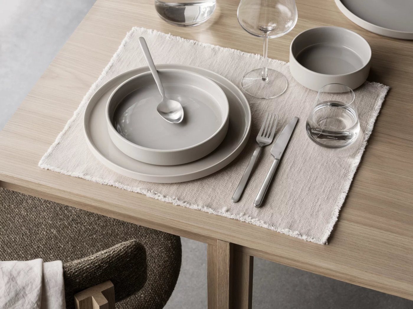 blomus Teller -PILAR- aus Keramik, Dessertteller, 20 cm, Spülmaschinenfest, Mikrowellengeeignet – Bild 4 von 5