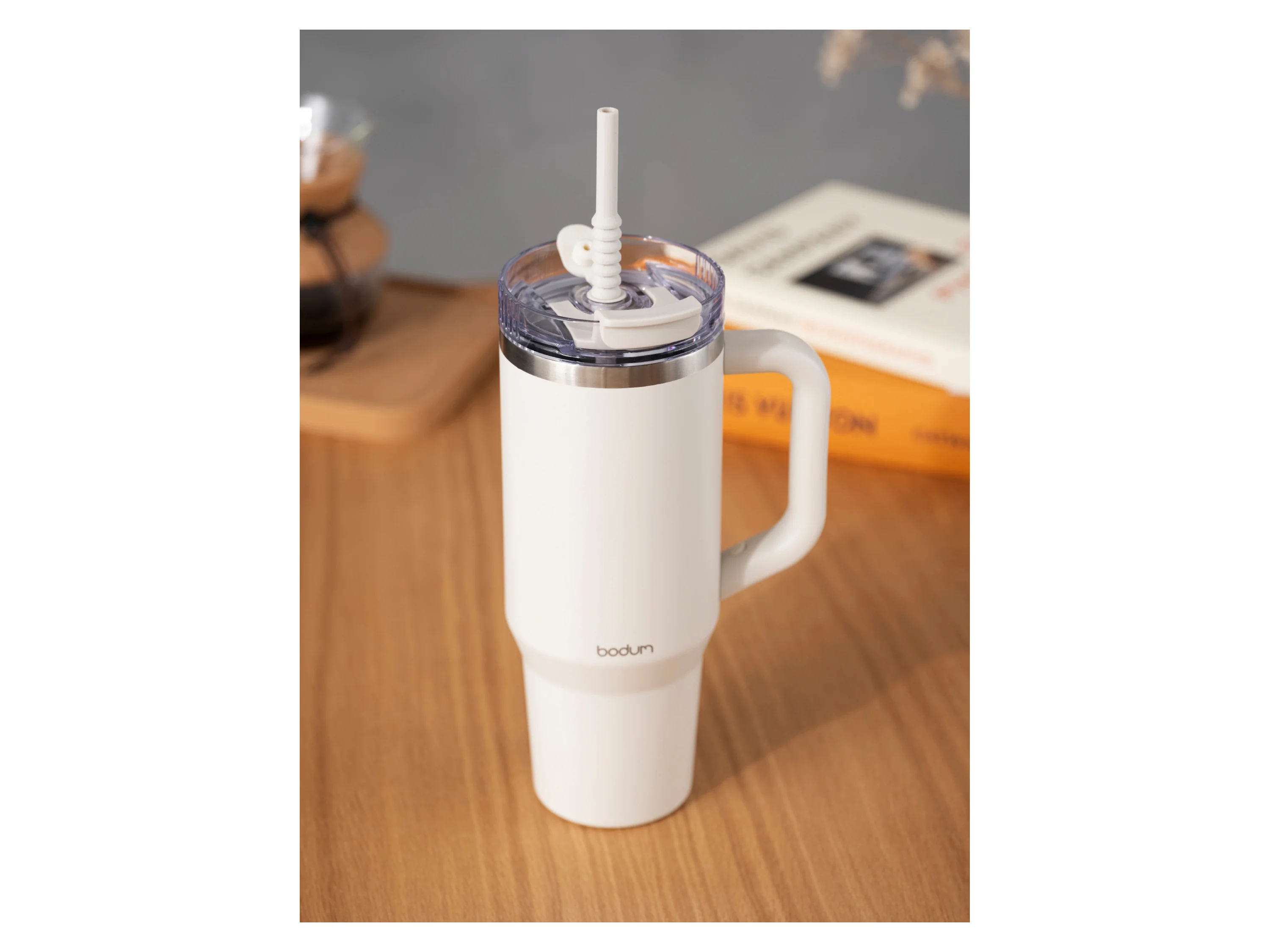 BODUM Travel Mug 1,2L (Weiß/Creme) – Bild 2 von 3