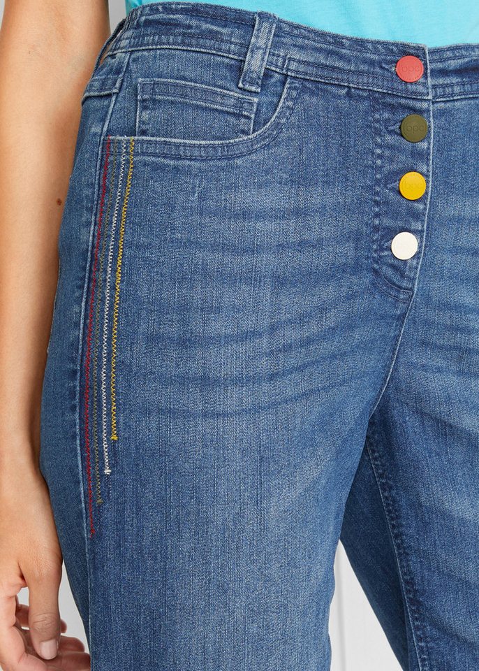 bonprix Bermudas aus Baumwolle, Polyester und Elasthan, regular fit, mit Stickerei – Bild 3 von 5