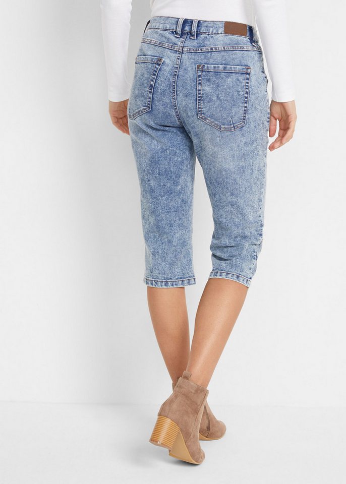 bonprix Caprijeans Regular Fit, aus Baumwollmischung, mit Knopf und Reißverschluss – Bild 2 von 5