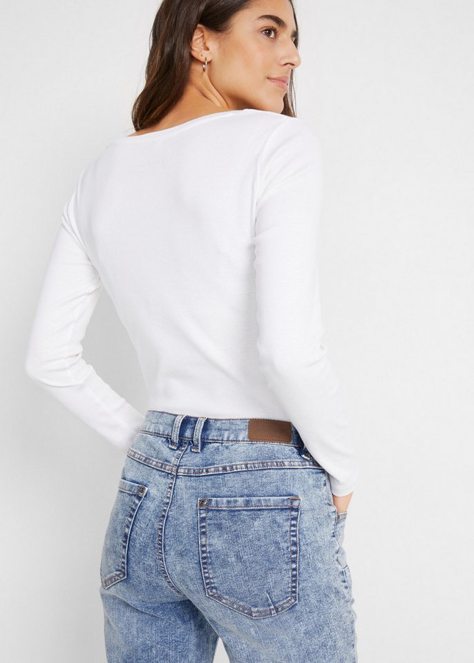 bonprix Caprijeans Regular Fit, aus Baumwollmischung, mit Knopf und Reißverschluss – Bild 5 von 5