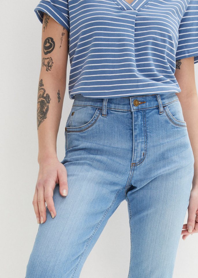 bonprix Caprijeans Slim Fit Passform, erhältlich in mehreren Größen, mit Stretch-Anteil – Bild 3 von 5