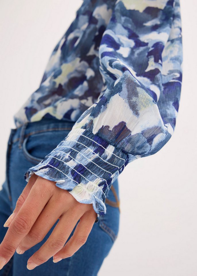 bonprix Chiffonbluse mit floralem Print, figurumspielende Passform, ohne Kragen – Bild 5 von 5