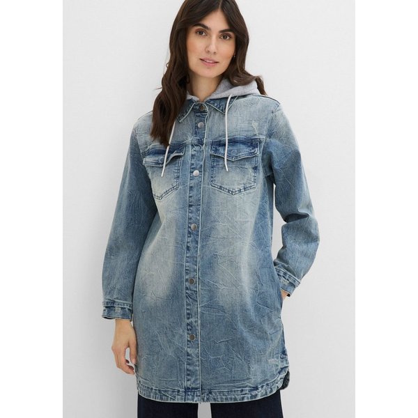bonprix Jeansjacke lange, bequeme Passform, mit Eingriffs- und Brusttaschen