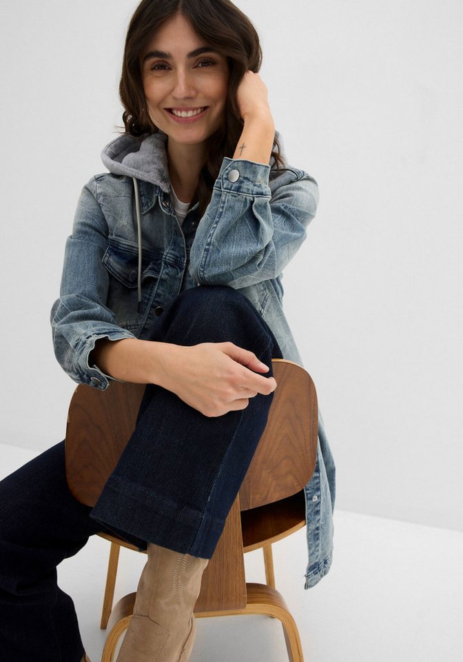 bonprix Jeansjacke lange, bequeme Passform, mit Eingriffs- und Brusttaschen – Bild 3 von 5
