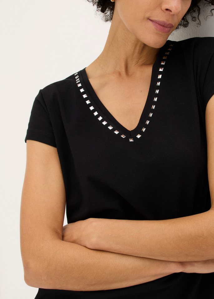 bonprix Longshirt bequeme Passform, mit Nietenapplikation, Kurzarm-Design – Bild 2 von 5