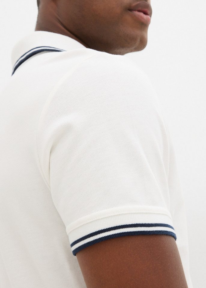 bonprix Poloshirt aus Baumwolle, mit Polokragen, Kurzarm-Design, Regular Fit – Bild 5 von 5