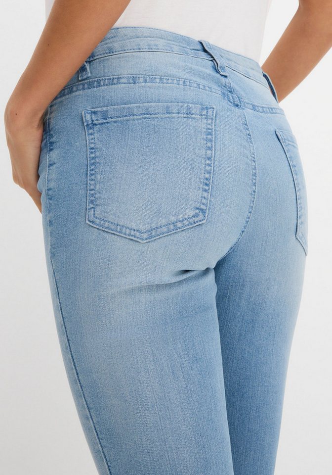 bonprix Schlagjeans 5-Pocket-Style, aus Baumwolle, Polyester und Elasthan, Mid Waist – Bild 3 von 5
