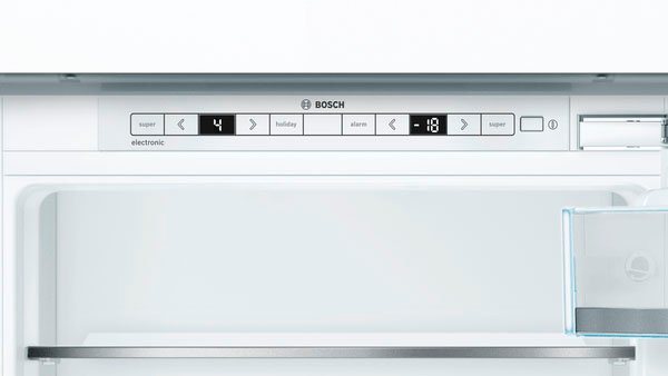 BOSCH Einbaukühlgefrierkombination KIS77AFE0, 157,8 cm hoch, 55,8 cm breit, Lebensmittel bleiben länger frisch dank VitaFresh – Bild 5 von 5