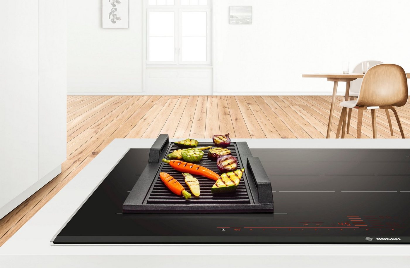 BOSCH Grillplattenaufsatz HEZ390522, Aluguss, für zusammengeschaltete FlexZonen bei Kochfeldern mit Induktion – Bild 3 von 4