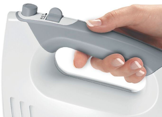 BOSCH Handmixer ErgoMixx MFQ36470, Edelst. Rührbesen/Knethaken, Mixfuß, 5 Stufen, weiß, 450 W, Turbotaste, Mixbecher, ergon. Soft-Touch-Griff, Made in Europe – Bild 4 von 5