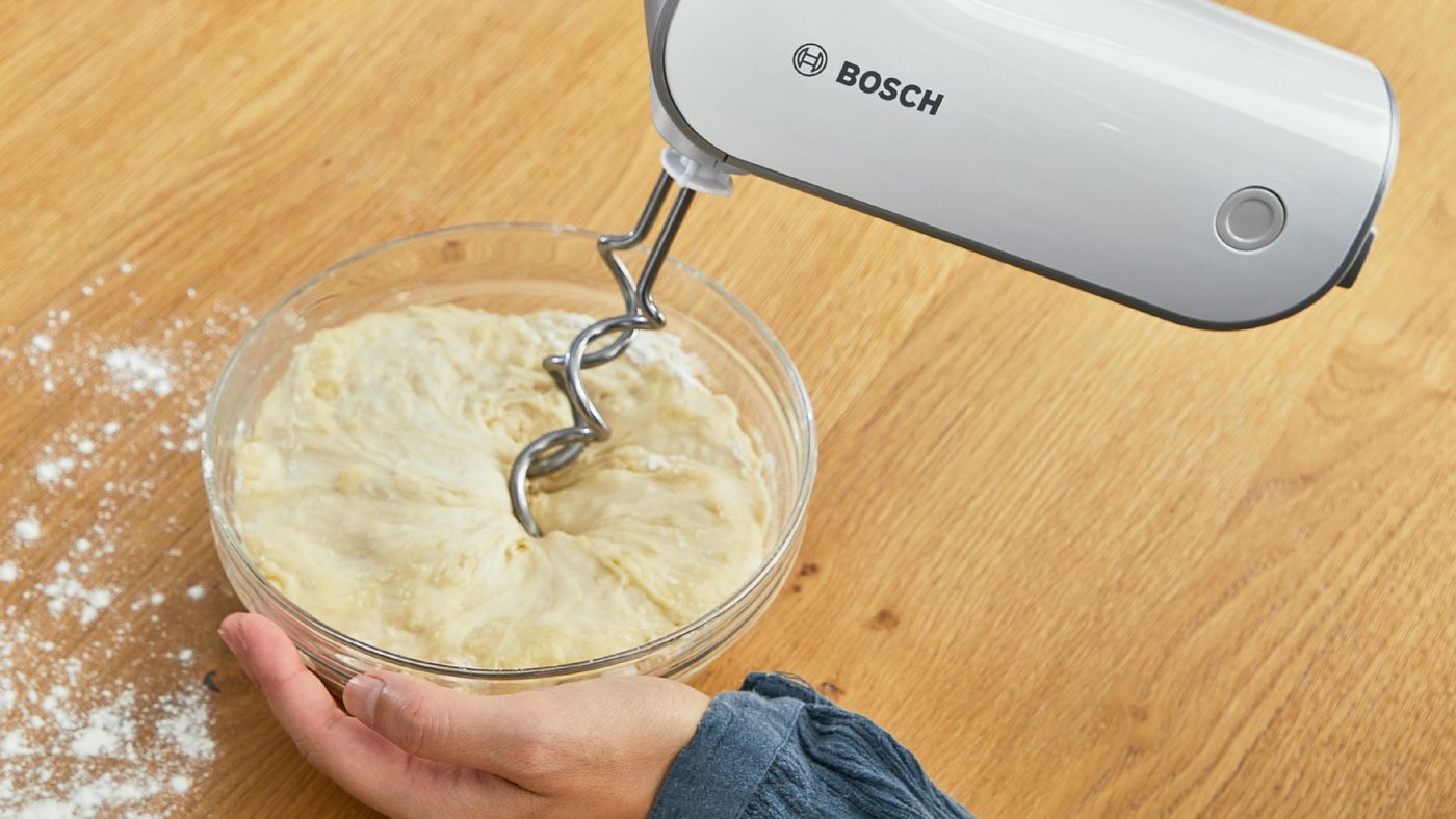 BOSCH Handmixer MFQ49300, Edelst. Rührbesen/Knethaken, 5 Stufen, Spiralkabel, 850 W, Turbotaste, Soft-Touch-Griff, leichtes Gehäuse, Made in Europe – Bild 5 von 5