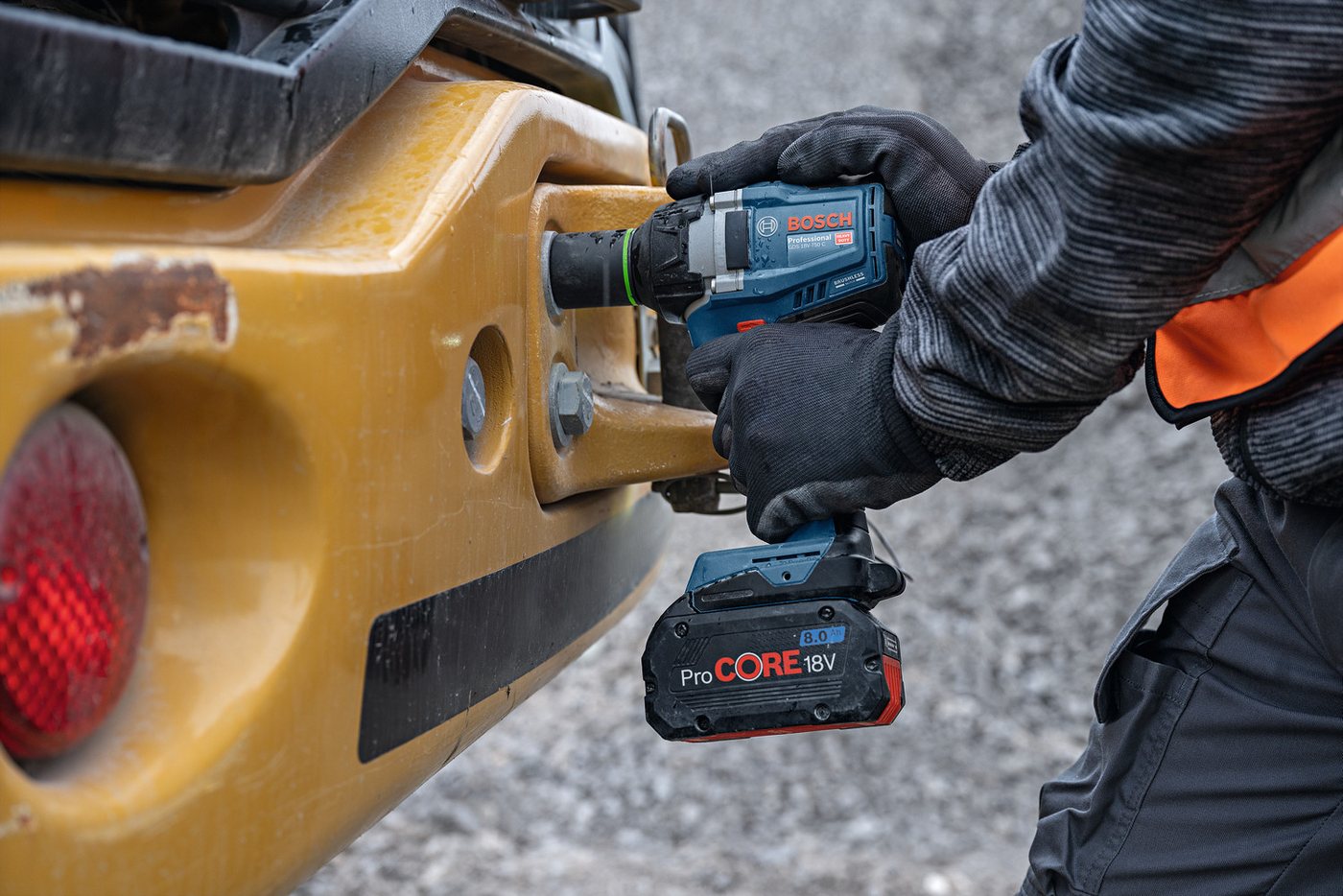 Bosch Professional Akku-Drehschlagschrauber – Bild 2 von 5