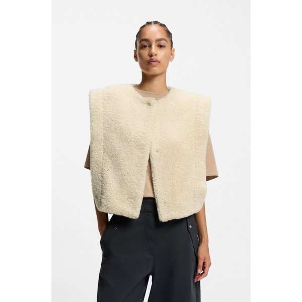 BOSS ORANGE Fellimitatweste Cosila Premium Damenmode im Teddy-Look, verdeckter Verschluss