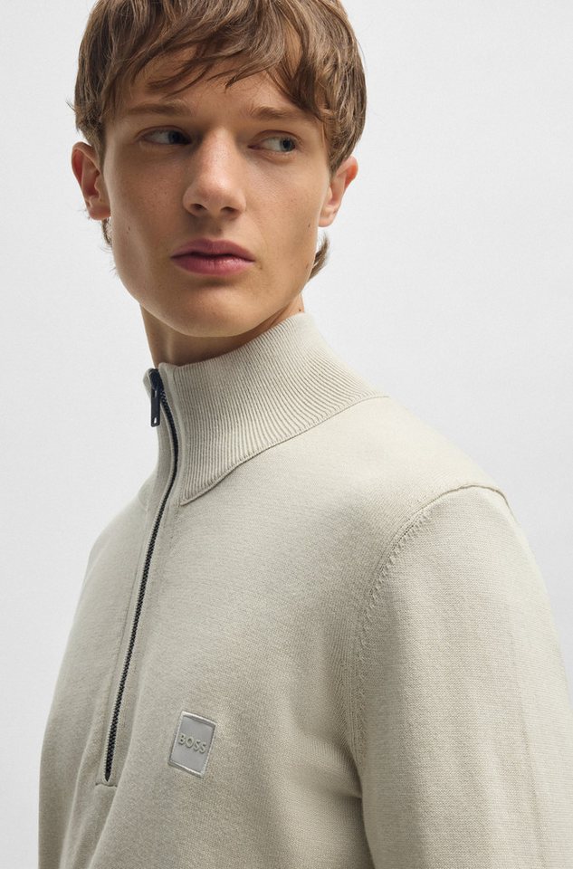 BOSS ORANGE Rollkragenpullover Kanobix Half Zip Cotton Cashmere Regular fit, Stehkragen mit Reißverschluss, Ton-in-Ton Logo – Bild 5 von 5