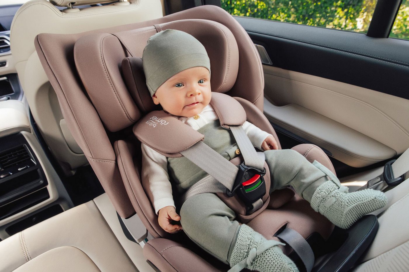 BRITAX RÖMER Autokindersitz SWIVEL 2, ab: Geburt, bis: 7 Jahren, bis: 125 cm, mit 360°-Drehfunkion – Bild 2 von 5