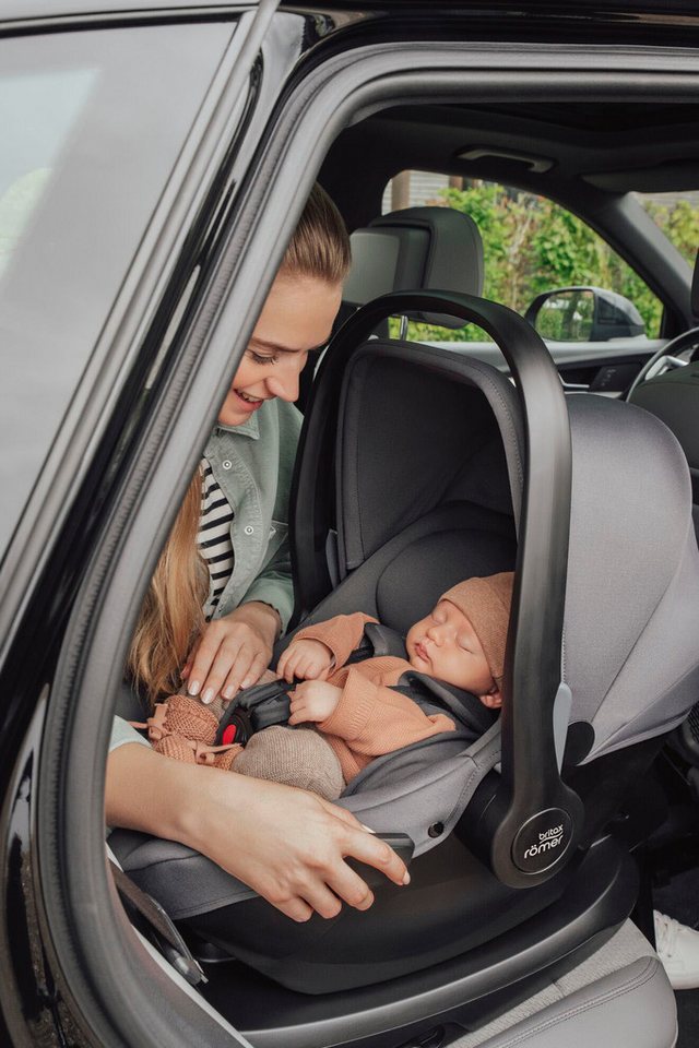 BRITAX RÖMER Babyschale BABY-SAFE CORE, ab: Geburt, bis: 15 Monate, bis: 83 cm – Bild 3 von 5