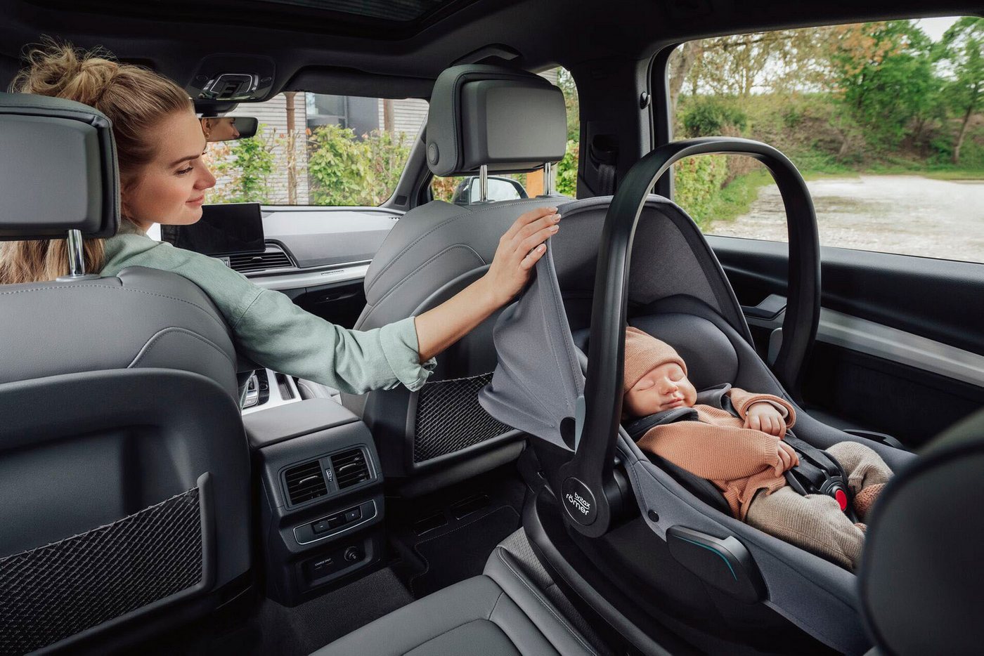 BRITAX RÖMER Babyschale BABY-SAFE CORE, ab: Geburt, bis: 15 Monate, bis: 83 cm – Bild 4 von 5