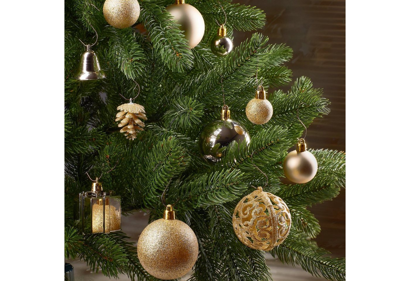 BRUBAKER Weihnachtsbaumkugel 101-teiliges Weihnachtskugel-Set mit Baumspitze, Christbaumschmuck aus Kunststoff, Weihnachtsdekoration edel und robust – Bild 5 von 5