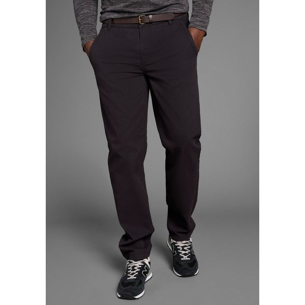 Bruno Banani Chinohose (Set, mit abnehmbarem Gürtel)