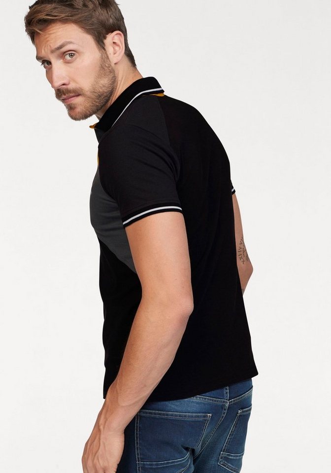 Bruno Banani Poloshirt Kurzarm, körpernahe Passform, unifarben, mit Polokragen – Bild 2 von 5