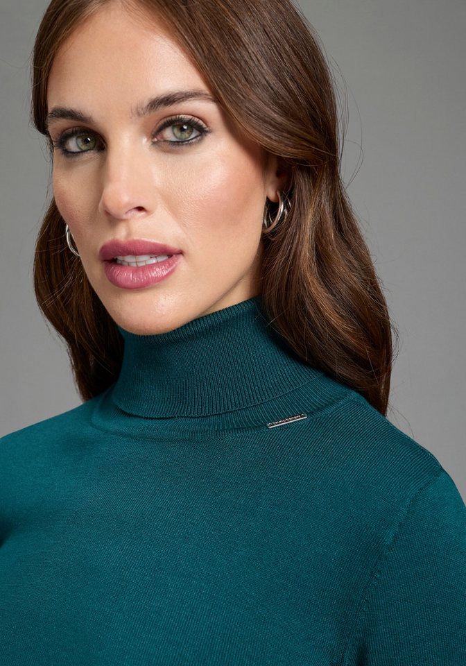 Bruno Banani Rollkragenpullover mit Rollkragen, figurbetonte Passform – Bild 2 von 5