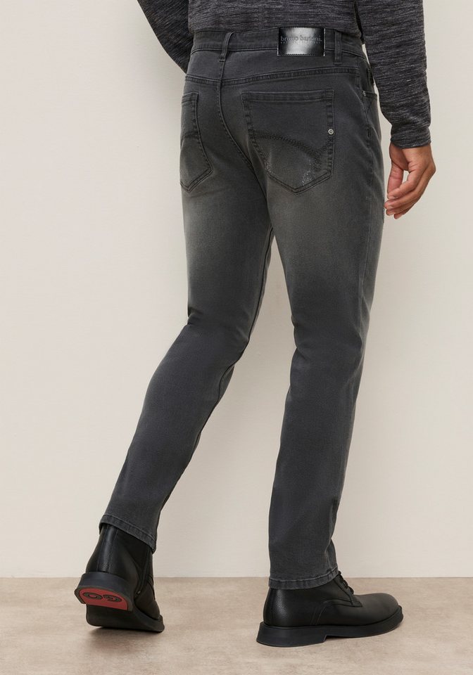 Bruno Banani Slim-fit-Jeans Liam mit schmaler Beinform, niedrige Leibhöhe, in 32 und 34 Inch – Bild 2 von 5
