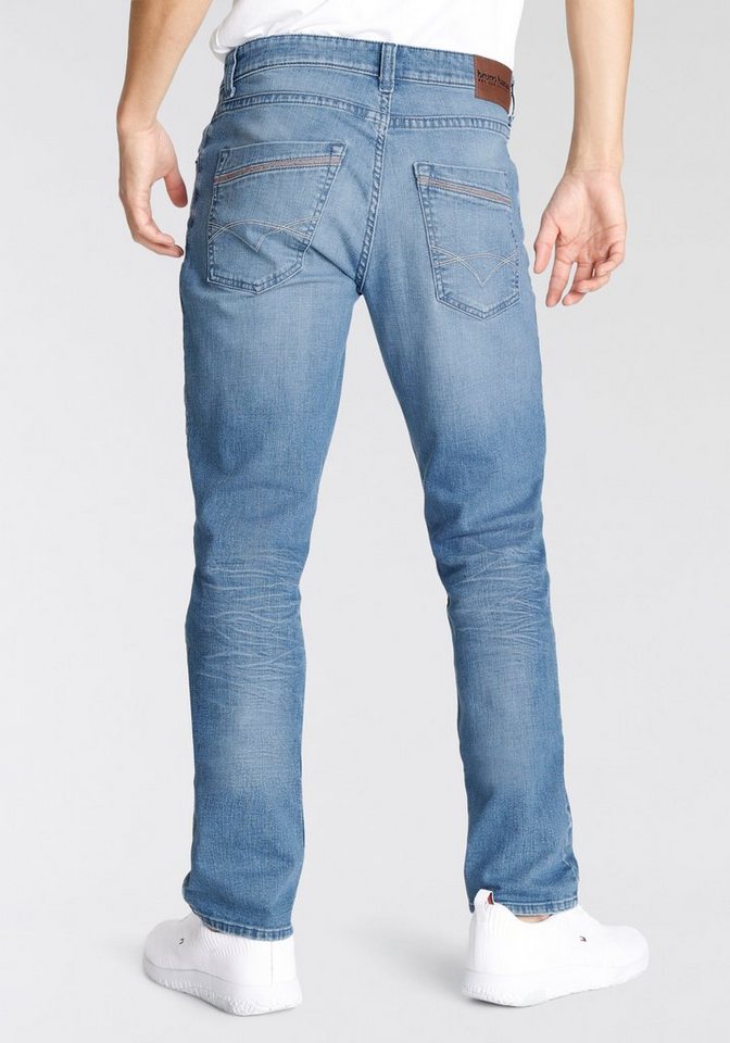 Bruno Banani Straight-Jeans Dylan gerade Beinform, Used-Waschung, niedrige Leibhöhe – Bild 2 von 5