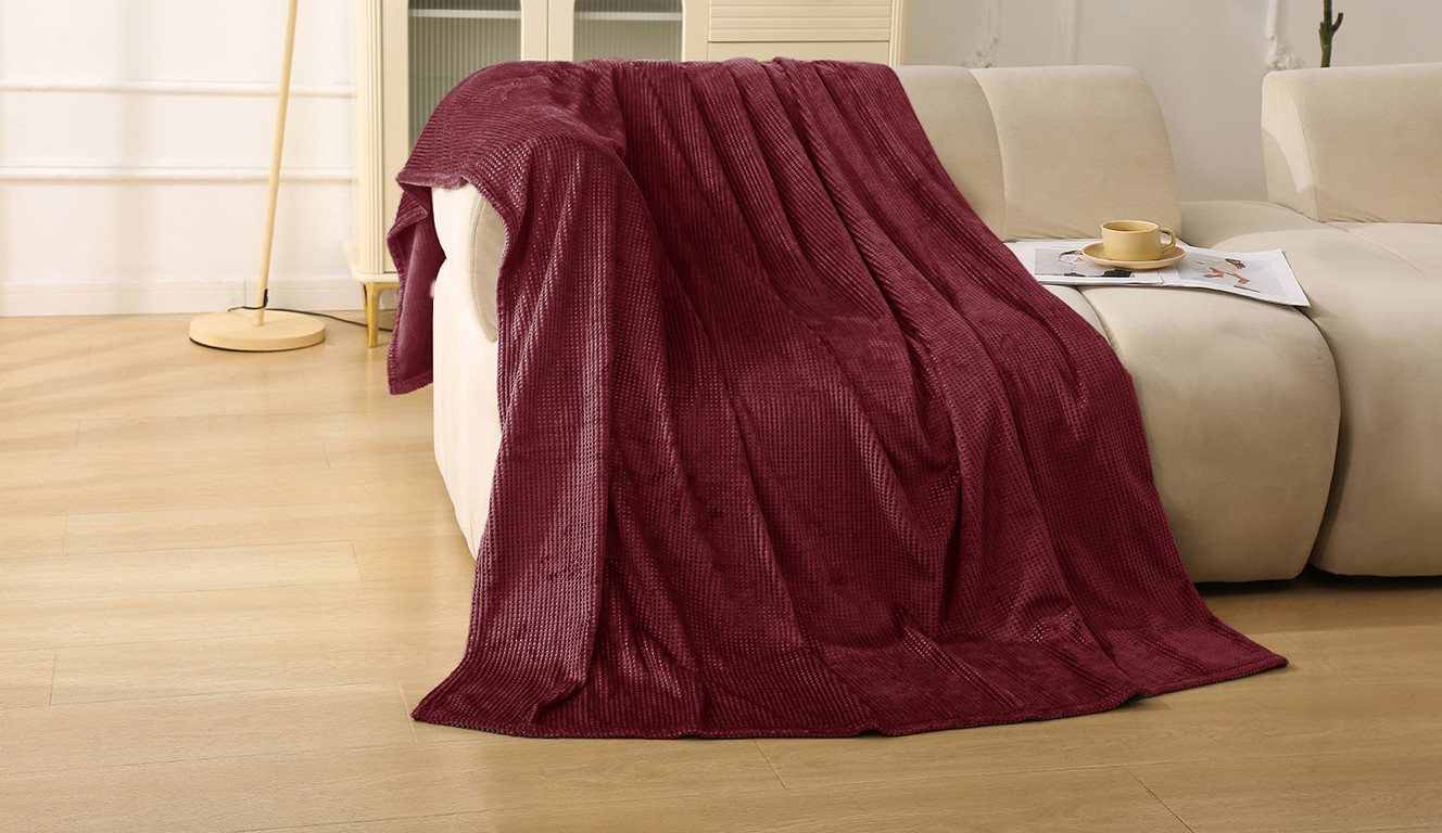 Wohndecke Shakira, Prägerdruck mit Waffeloptik, Kuscheldecke, Bruno Banani, Weiche Kuscheldecke mit Prägedruck in Waffeloptik, 150x200 cm – Bild 3 von 5