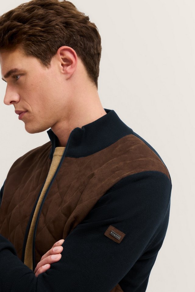 bugatti Strickjacke Regular Fit mit Velour-Front & Stehkragen – Bild 4 von 5