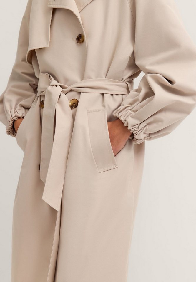 bugatti Trenchcoat Regular Fit wasserabweisend mit Bindegürtel – Bild 4 von 5