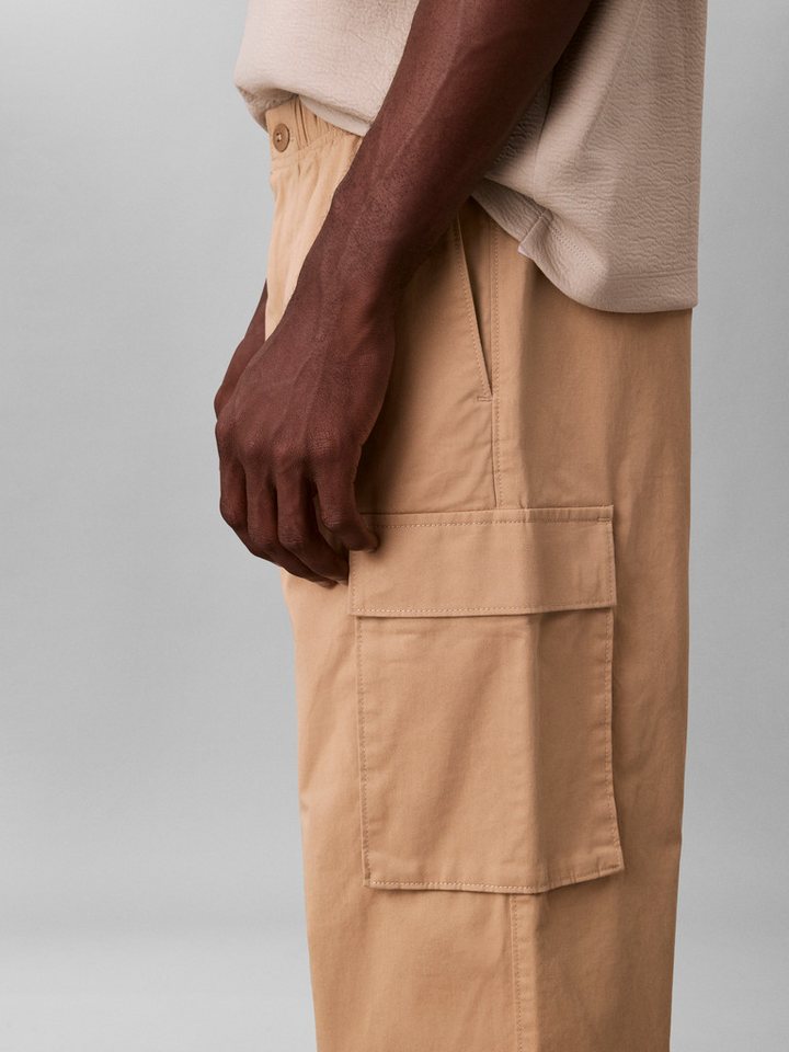 Calvin Klein Jeans Cargohose CO PULL ON STRAIGHT CARGO PANT in Unifarbe – Bild 2 von 5