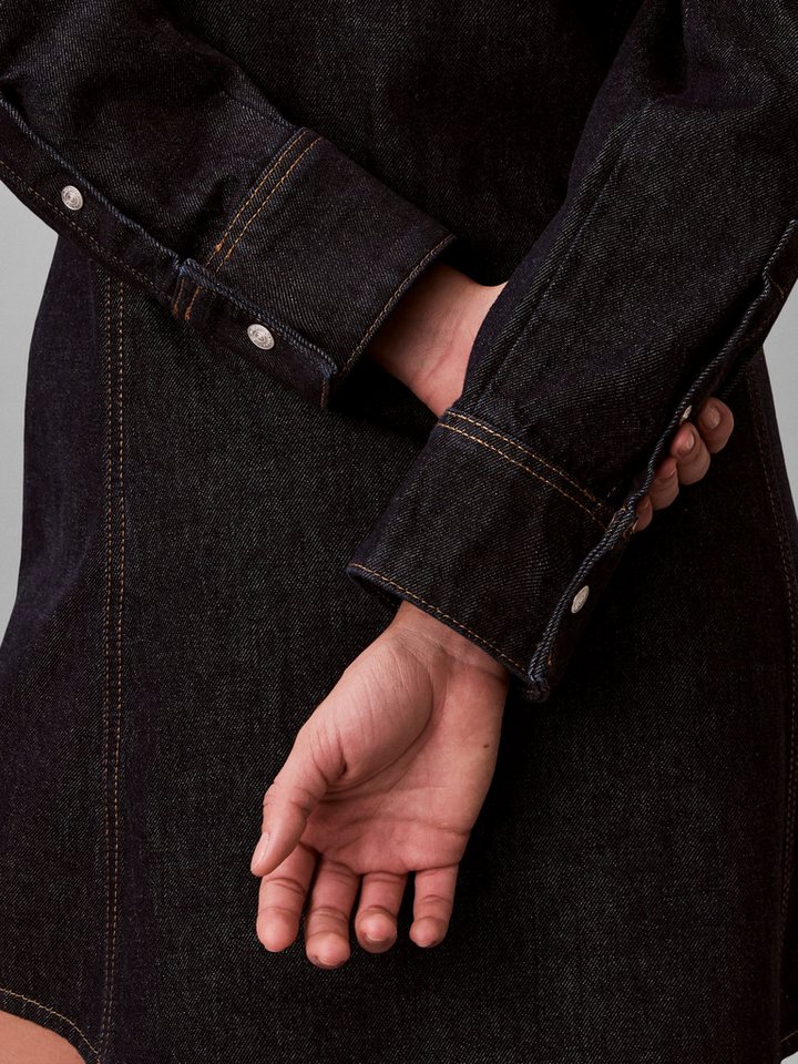 Calvin Klein Jeans Jeanskleid Regular fit mit Rundhalsausschnitt – Bild 3 von 5
