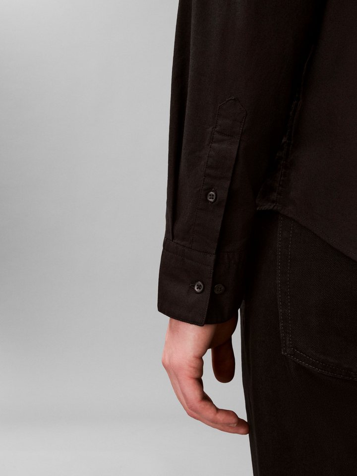 Calvin Klein Jeans Langarmhemd LS SOLID OXFORD CLASSIC SHIRT Mit Rundhalsausschnitt – Bild 5 von 5