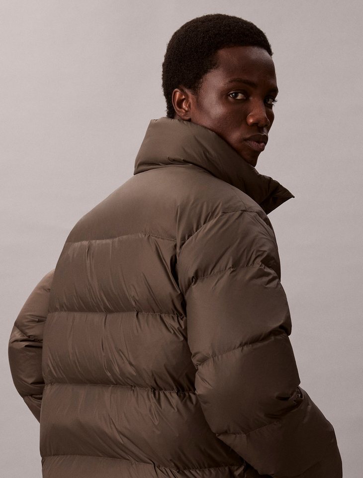 Calvin Klein Jeans Steppjacke LS MDWT NYLON CHNNL DOWN PUFFER Mit Rundhalsaussschnitt, regular fit – Bild 4 von 5