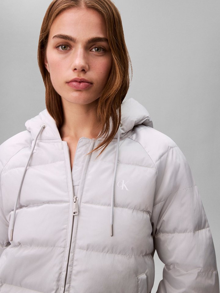 Calvin Klein Jeans Steppjacke Regular fit mit Rundhalsausschnitt – Bild 4 von 5