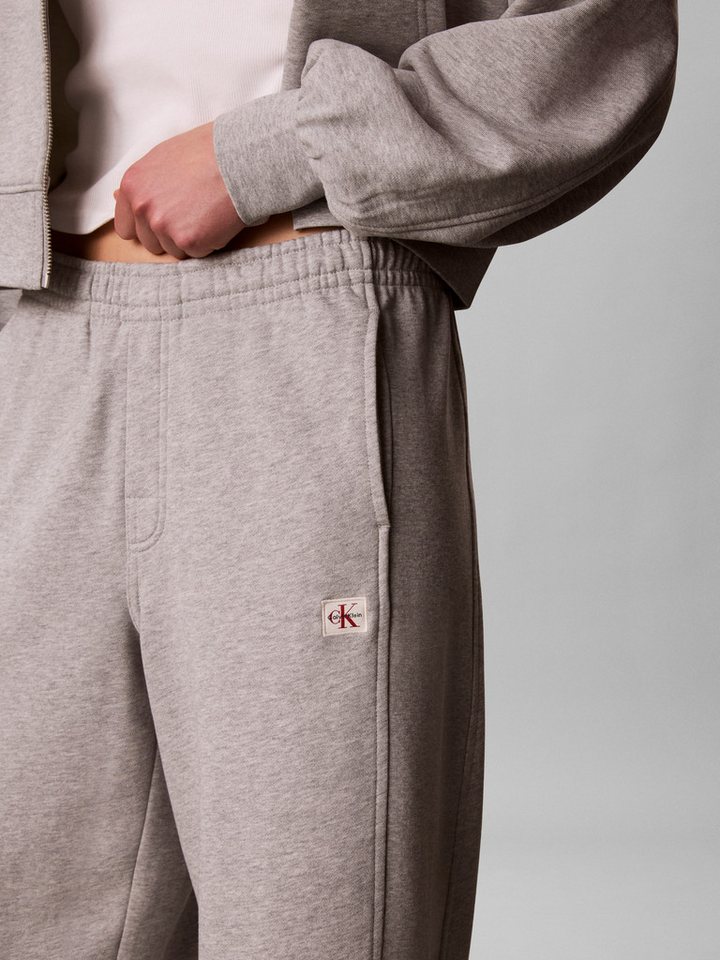 Calvin Klein Jeans Sweathose mit weitem Bein – Bild 2 von 5
