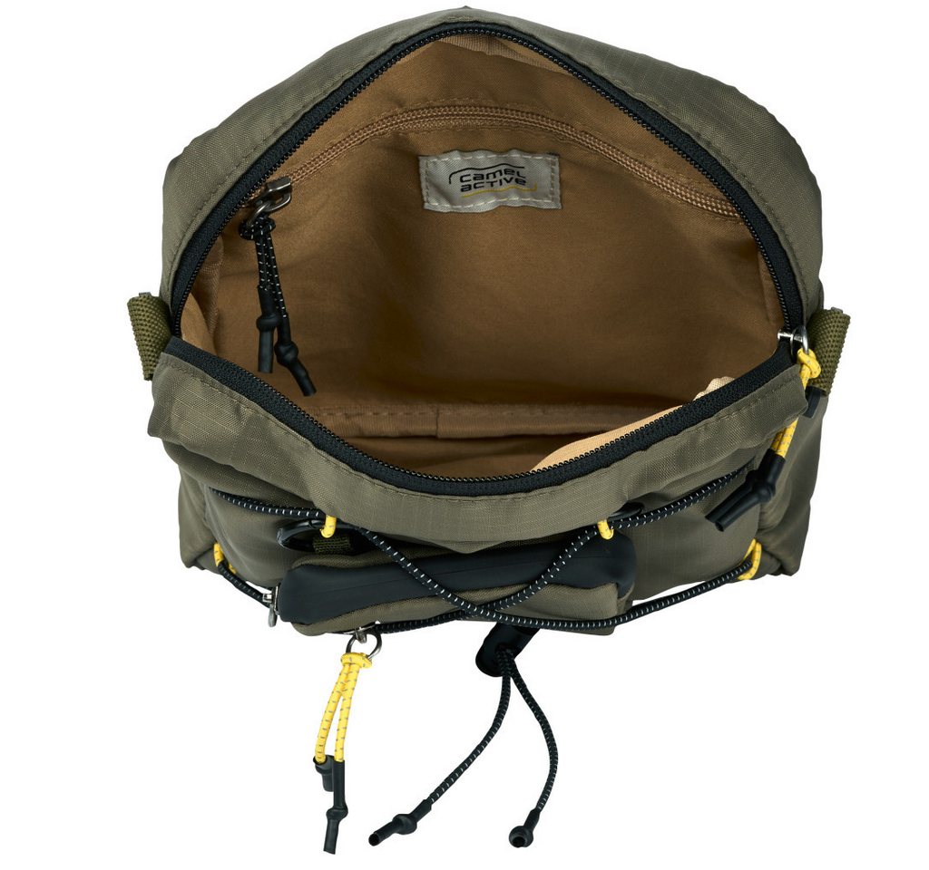 camel active Umhängetasche Shores (Set, 2-tlg., abnehmbare Reißverschlusstasche vorne), Ultraleicht mit sportiver Schnürung abnehmbare Pouch & Reflektdetails – Bild 5 von 5