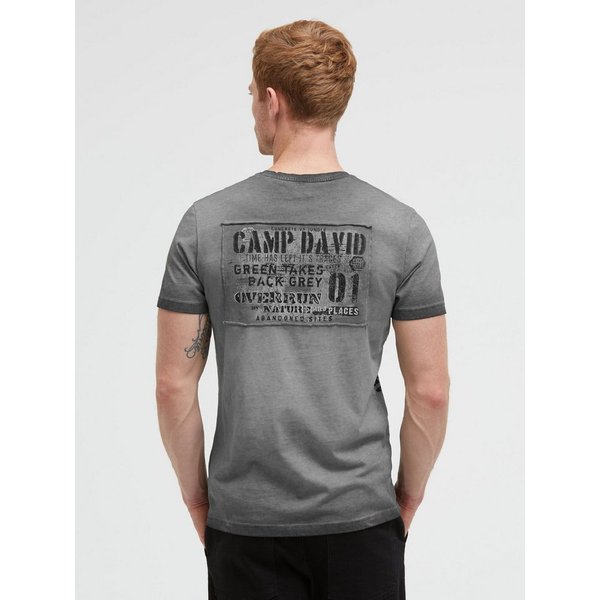 CAMP DAVID V-Shirt mit Brusttasche