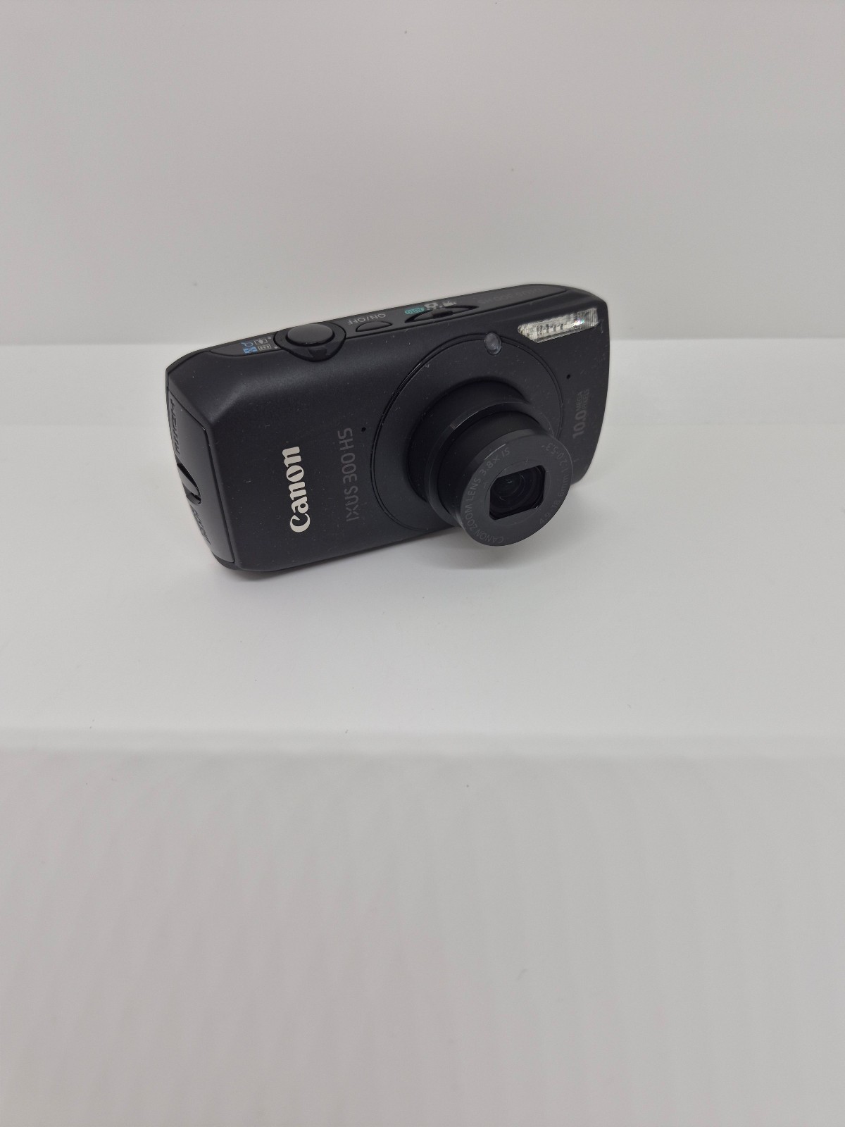 Canon IXUS 300 HS PowerShot SD4000 IS DIGITAL ELPH 10.0MP Digitalkamera Schwarz