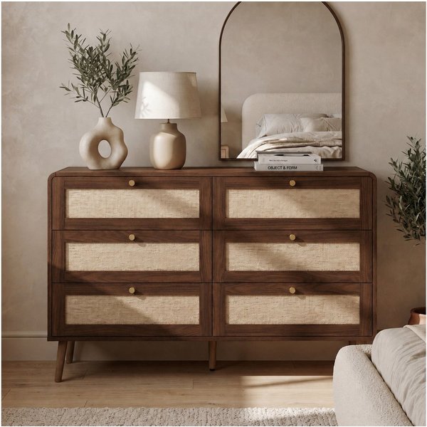 Celya Kommode mit 6 Schubladen, abgerundeten Ecken und erhöhten Beinen (Beistellschrank mit Walnuss-Finish im Rattan-Stil)
