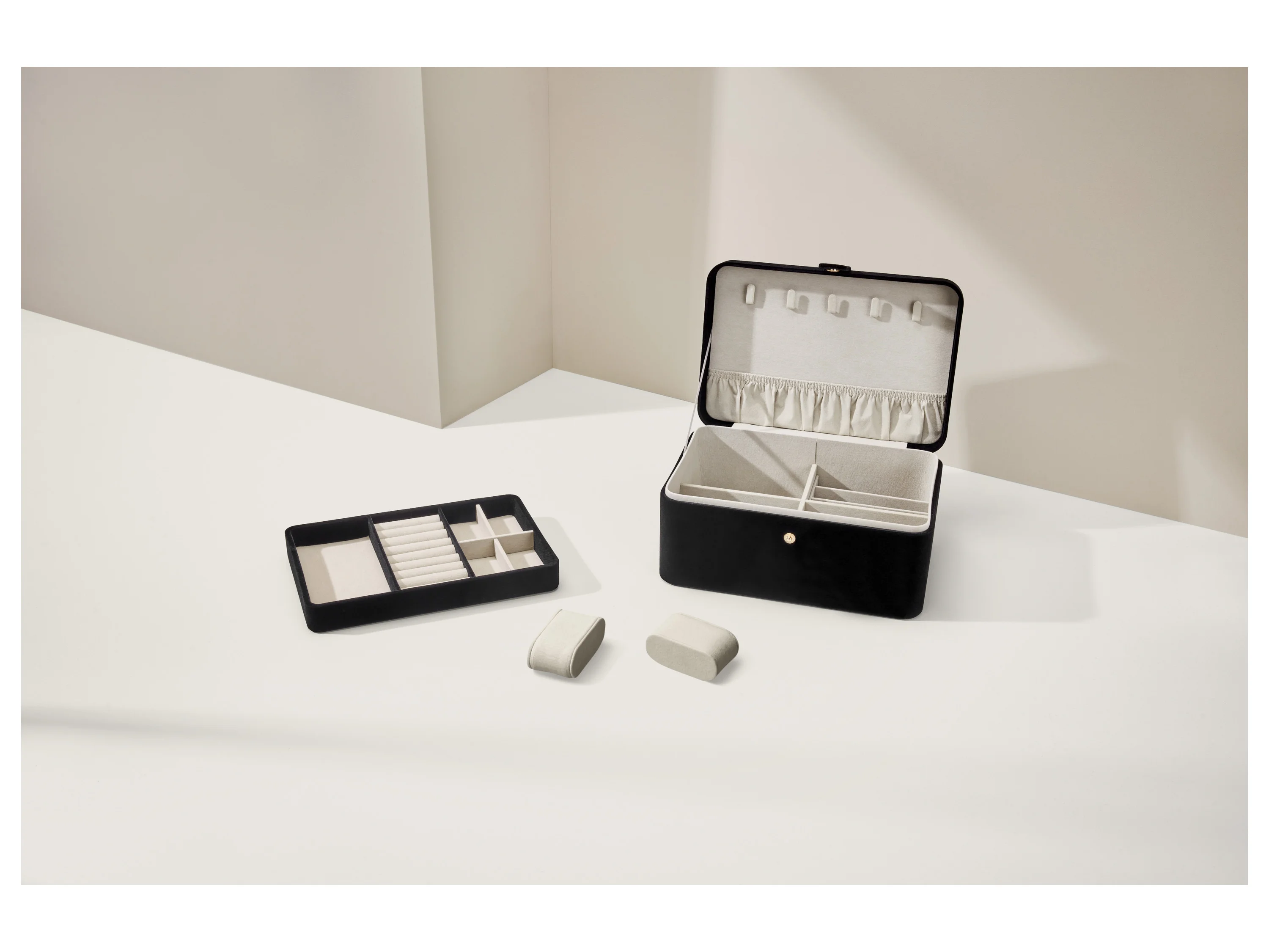 CIEN BEAUTY Schmuckkoffer (Samt schwarz) – Bild 3 von 4