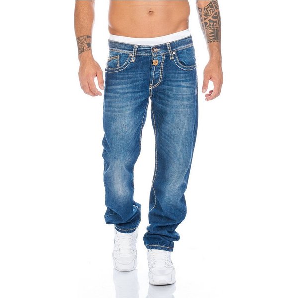 Cipo & Baxx Regular-fit-Jeans Herren Jeans mit modischen Nähten Stylische Kontrastnähte und kleine Abriebstellen in der Waschung
