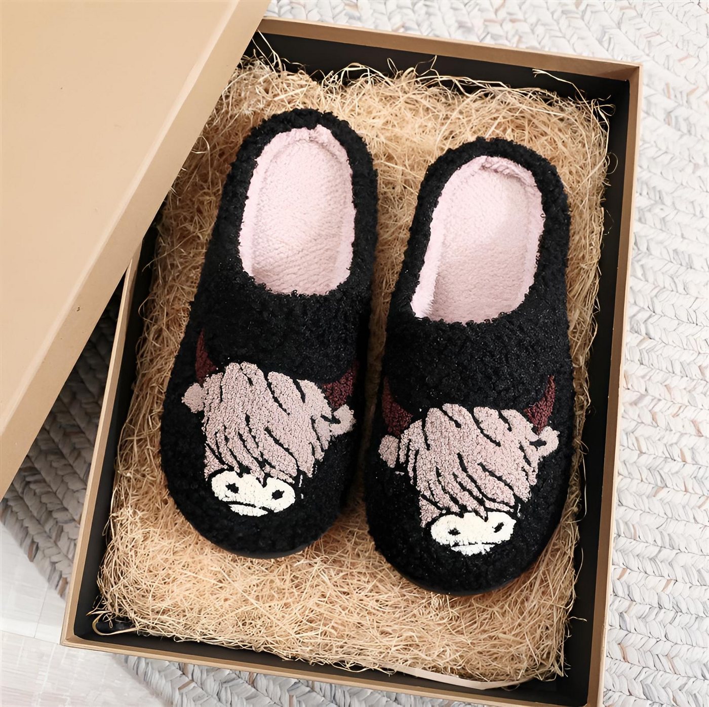 Corimori mit netten Motiven, Gr. 34-44, Antirutsch & bequem Plüsch Hausschuhe (Packung, Geschenk) Highland Cow Pantoffeln für Kinder und Erwachsene, EU Größe 36 – Bild 2 von 3