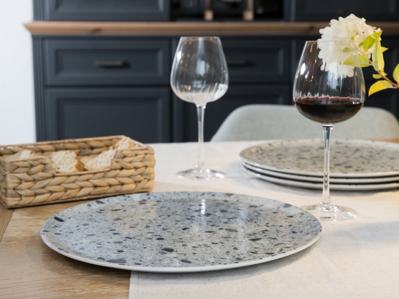 creaTable Pizzateller Stone Collection Florenz, Teller Set, 4-tlg., (4 St), Italienische Eleganz, Vielseitig einsetzbar – Bild 4 von 5