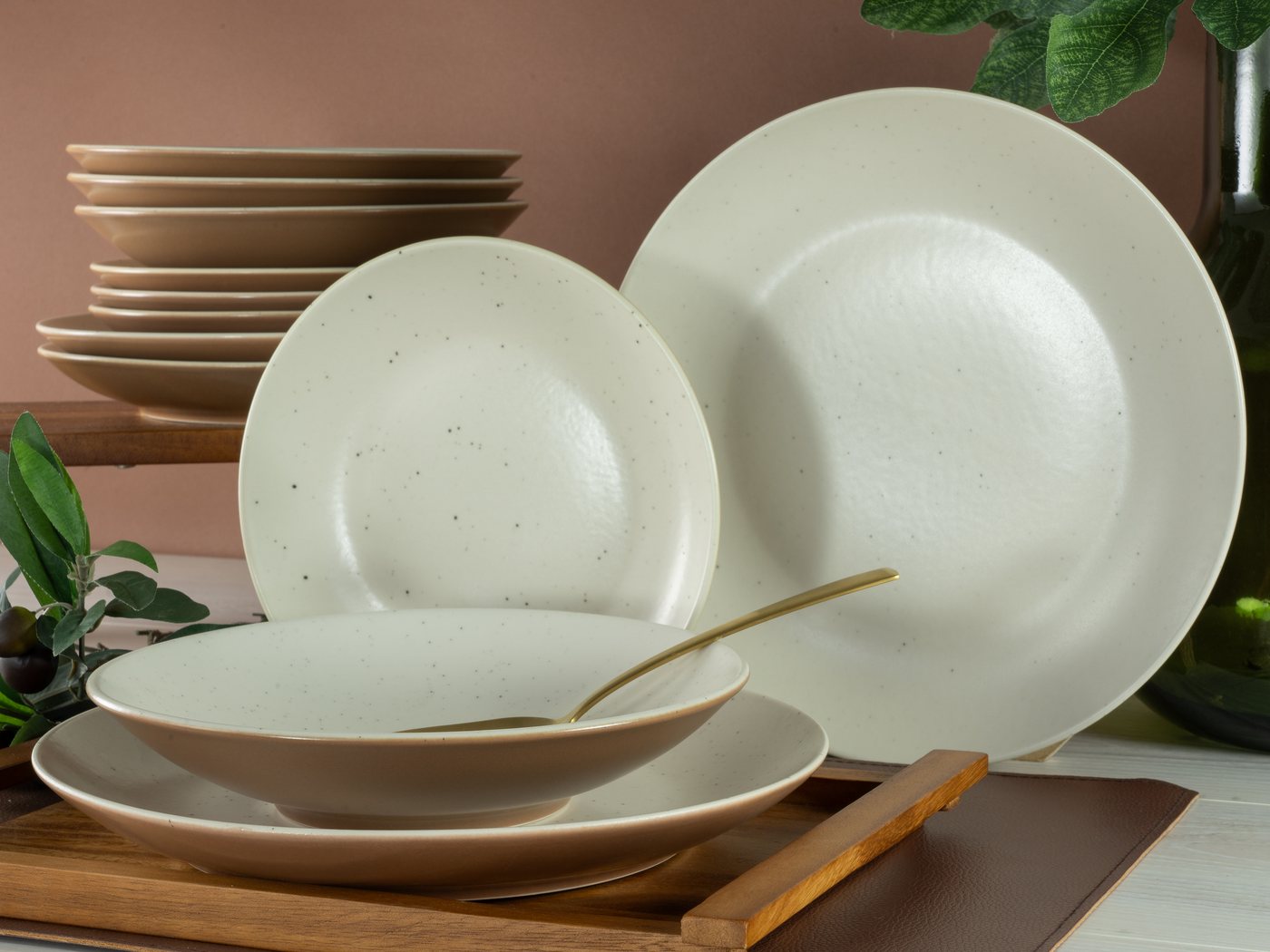 creaTable Teller-Set Geschirr-Set Sand Dunes (12-tlg), 4 Personen, Steinzeug, Teller Set, handwerklicher Töpfercharakter, 12 Teile, für 4 Personen – Bild 2 von 5