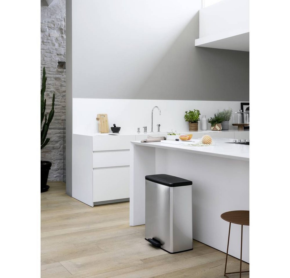 Curver Mülleimer DECO Bin SLIM DUO mit Pedal metallic 254619 – Bild 2 von 5