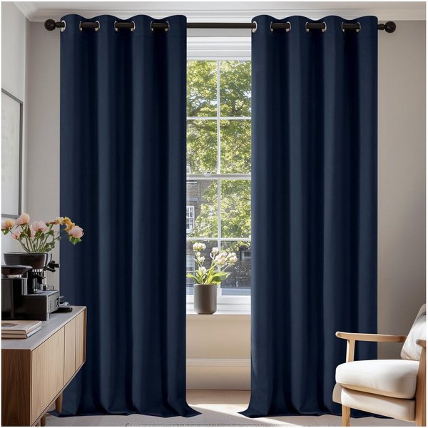 Deconovo Verdunkelungsvorhang Gardinen mit Ösen Blickdichte Vorhang Kälteschutz Schlafzimmer 2er Set, Blackout Curtain einfarbig Thermo Vorhang Verdunkelung Wär