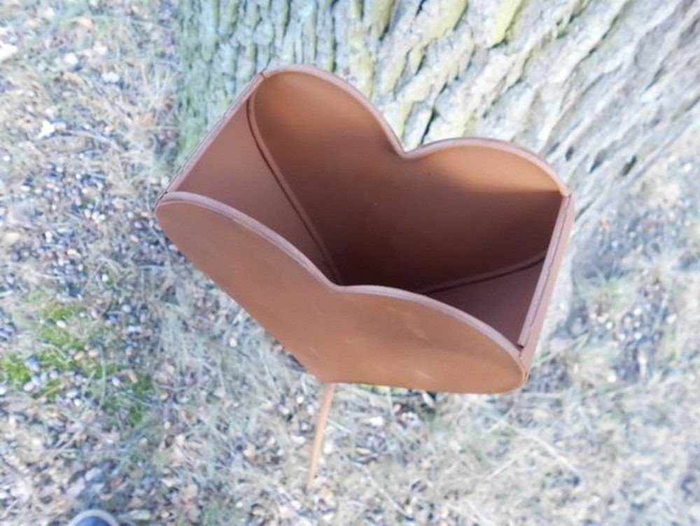 Deko-Impression Gartenstecker Herz am Stab Gartenstab Gartenstecker Pflanztopf Eisen Rost 118 cm (1-St) – Bild 3 von 4