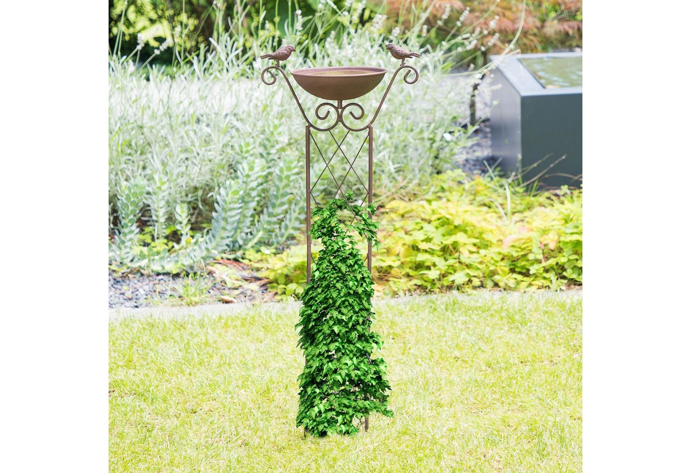 Dekoleidenschaft Gartenstecker "Vogeltränke" Metall mit Rankhilfe in Rostoptik, Gartendeko winterfest Vogelbad mit Rankgitter – Bild 2 von 4